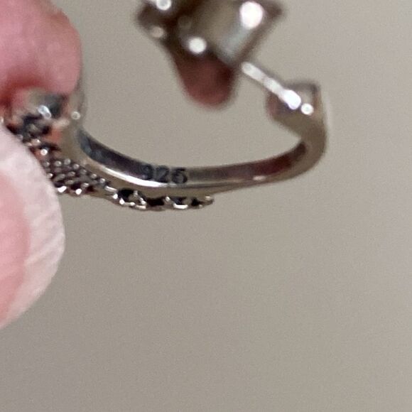 Sterling silver  earrings - Picture 4 of 4